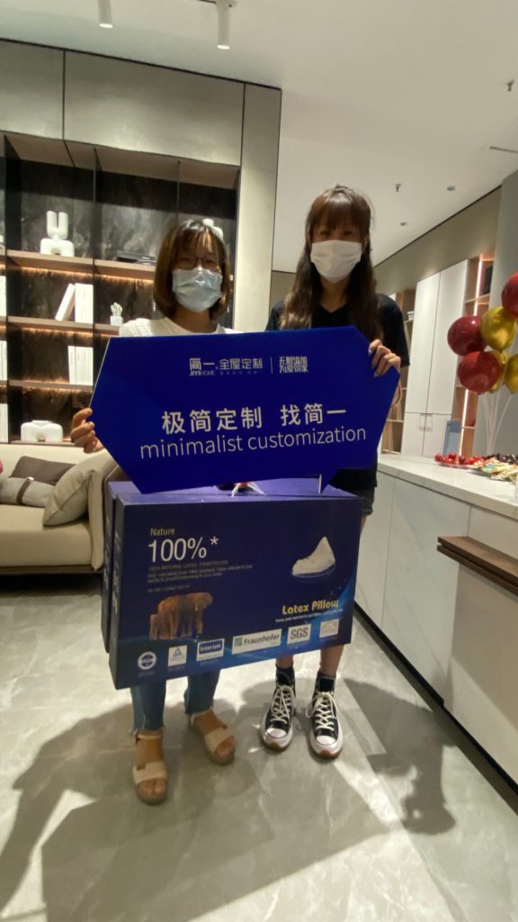 圖片尺寸:576 x 1024