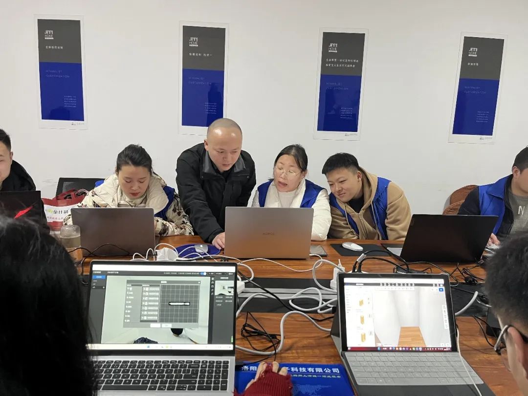 簡(jiǎn)一家居第二十六期精英設(shè)計(jì)訓(xùn)練營(yíng)培訓(xùn)圓滿(mǎn)結(jié)束！